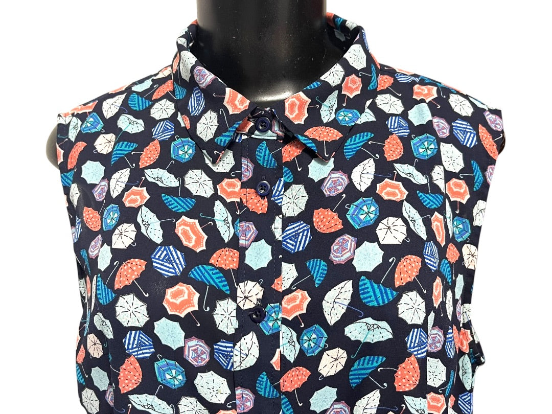 Large Talbots Button Up Collared Sleeveless Umbrella Patterned Shirt