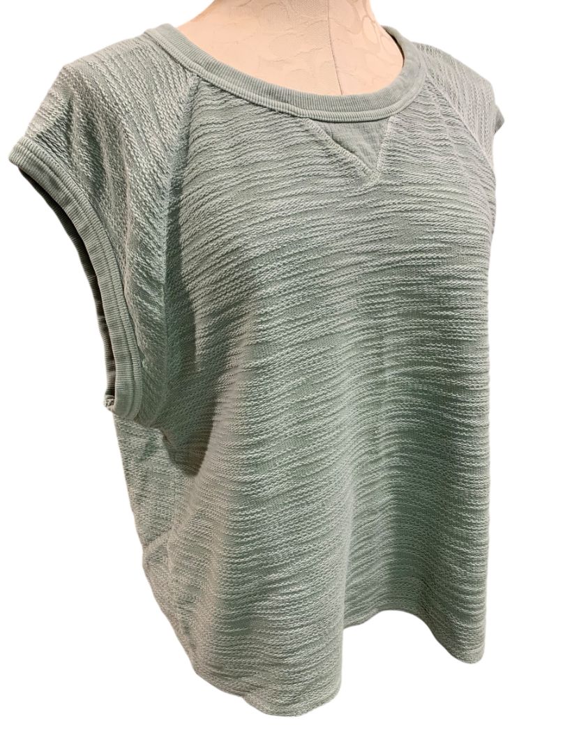 Size XXL Universal Thread Sage Green Knit Crop Tank Top Shirt