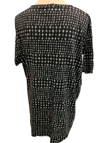 Size Small LulaRoe Womens Irma Tunic Tshirt Hi Lo Black Print