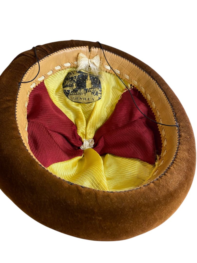Size 6 1/4 Vintage Brown Velvet Womens Hat Padilla Sevilla 19.5"