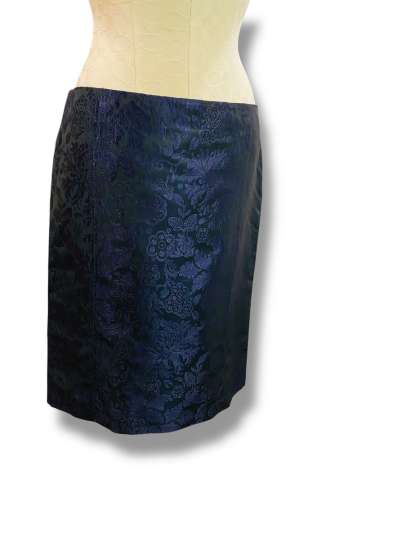 Size 8 Burberry New Navy Blue Floral Jacquard Satin Straight Skirt Knee Length