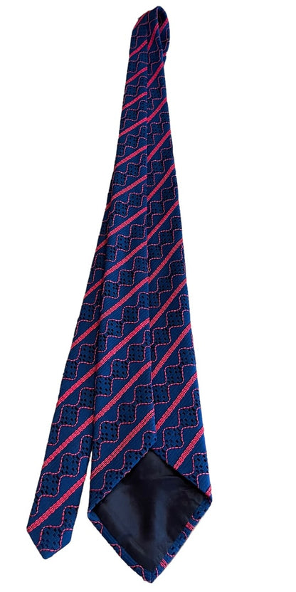 Vintage 1970s Mens Necktie Tie Navy Blue Red Texturized  100% Polyester 55" Length