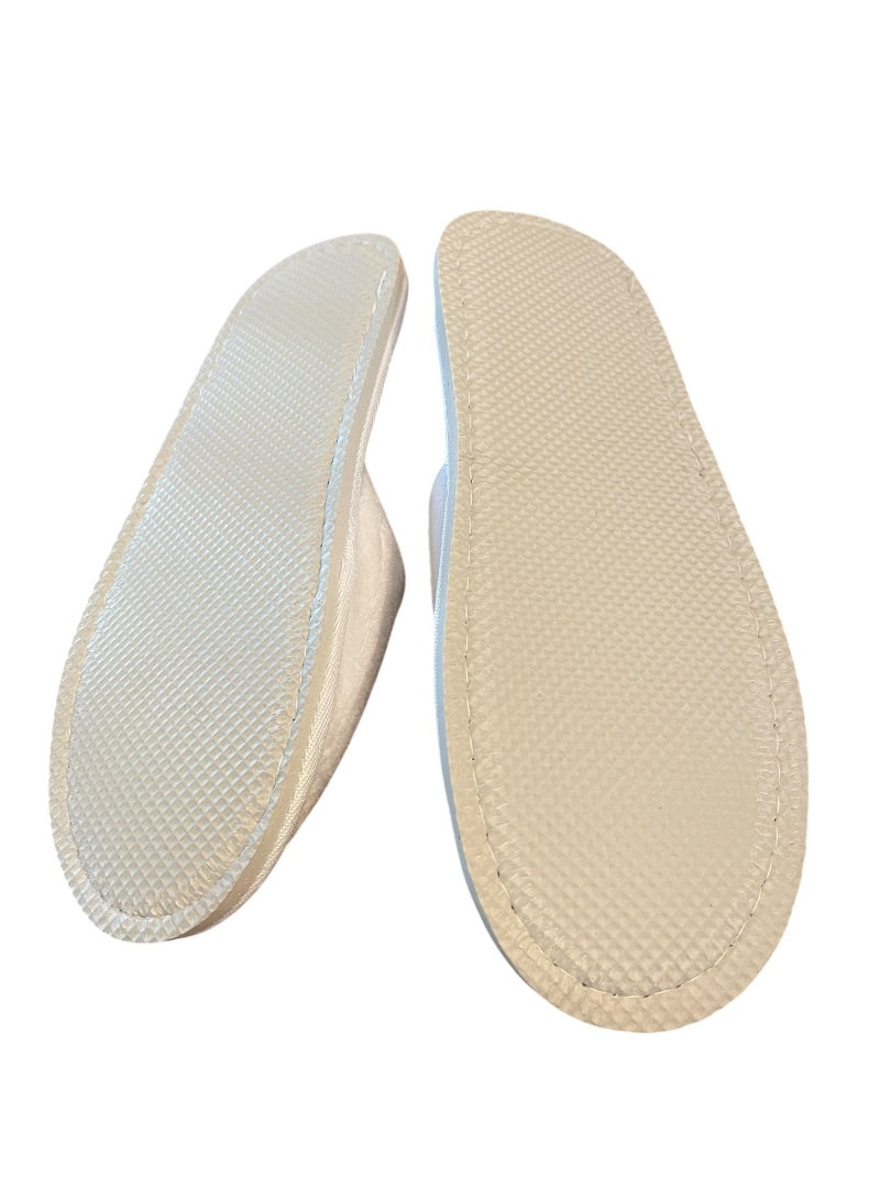 Small JW Marriott Venice Spa White Cushioned Bath Slippers One Pair NEW