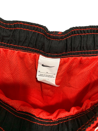 Medium Nike Mens New Red Swim Trunks Lined NESSA562