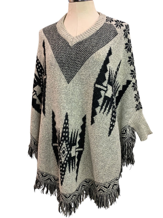 Small Medium Metric Womens Aztec Poncho Style Sweater Arms