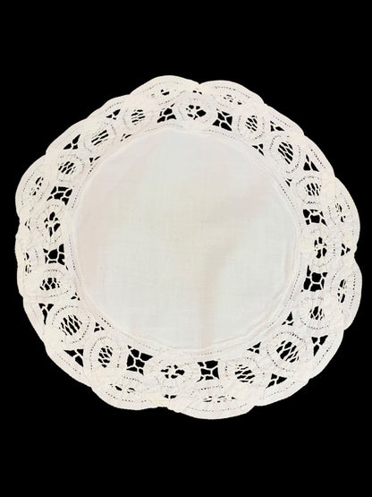Set of 2 Vintage Fabric Doily White Lace Trim 9 Inch Diameter