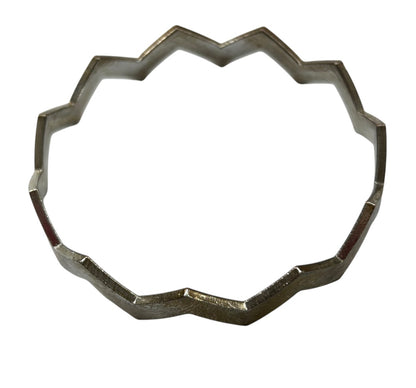 Silvertone Bangle Bracelet Ric Rac Design 2.75" Inside Diameter