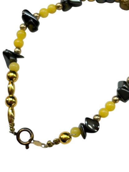 Beaded 7.25 Inch Bracelet Yellow Goldtone Gray Spring Clasp