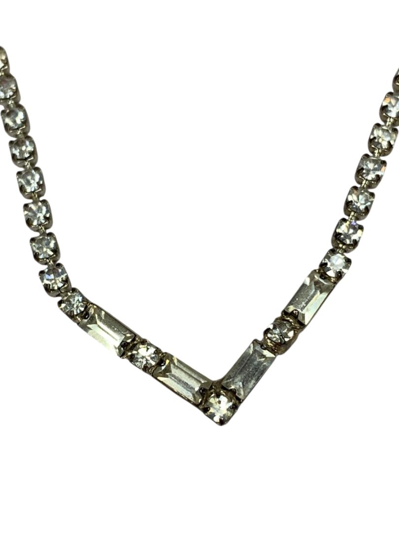 Vintage Rhinestone V Shape Necklace 15 Inch Silvertone Foldover Clasp