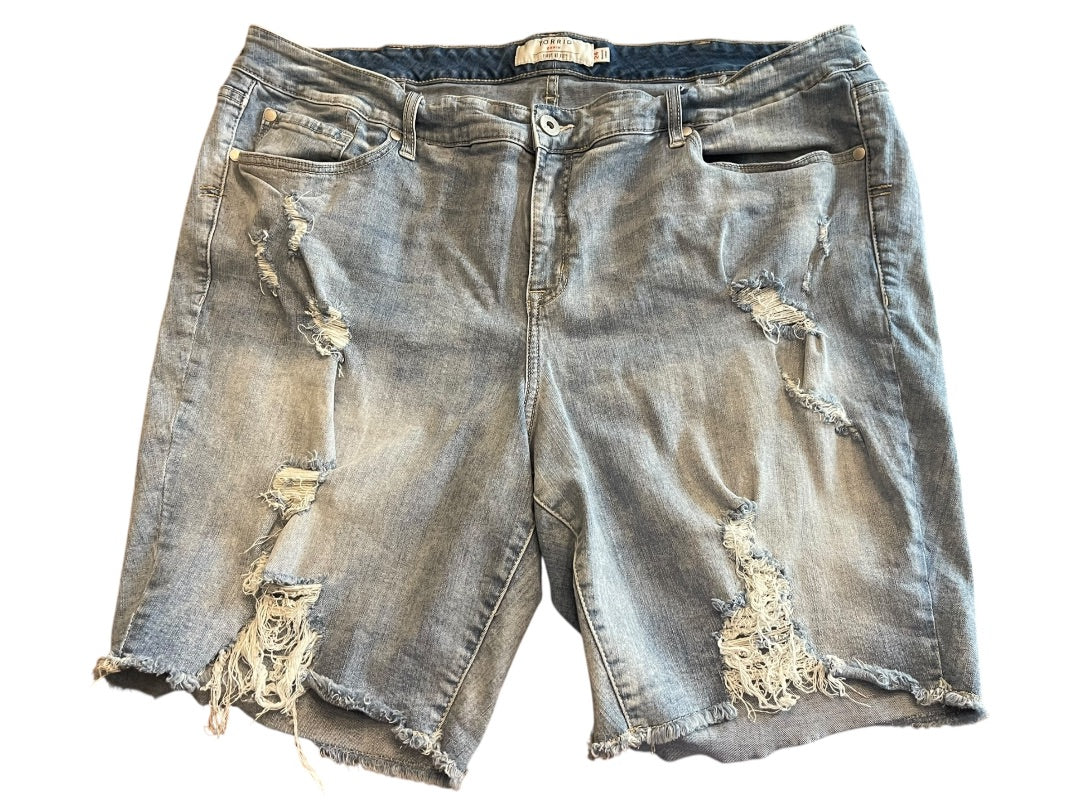 Size 24W Universal Thread Distressed Denim Shorts Plus Size Cuffed Womens Jean