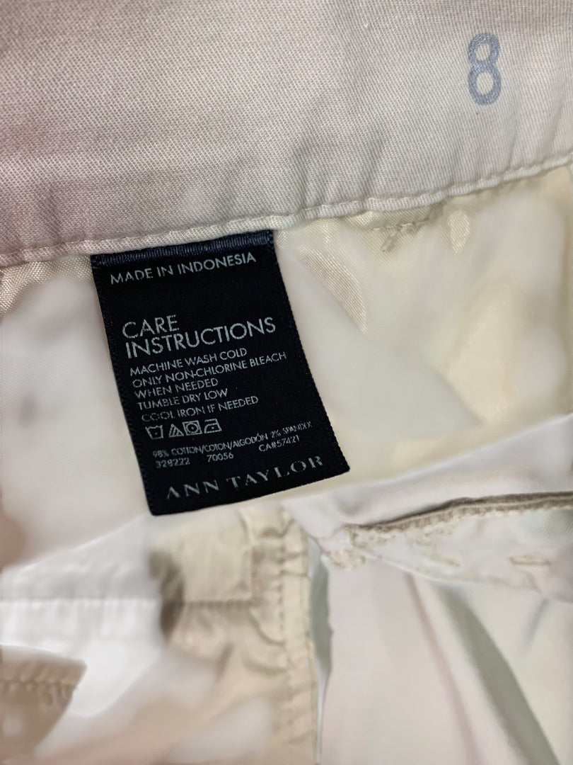 Size 8 Ann Taylor Womens Boardwalk Shorts Tan Chino Style