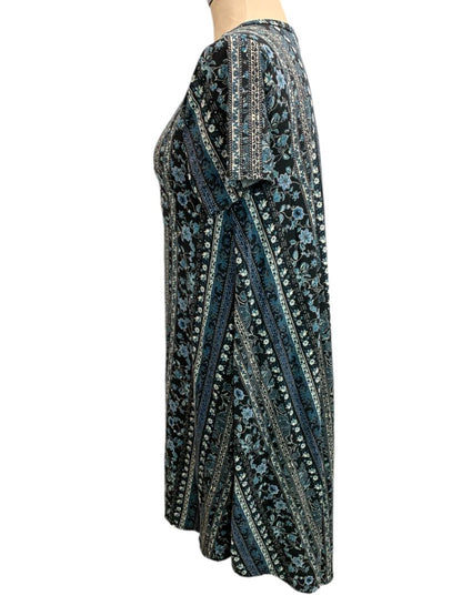 Size XS LulaRoe Blue Stripe Floral Carly Dress Hi Lo Hem Tshirt