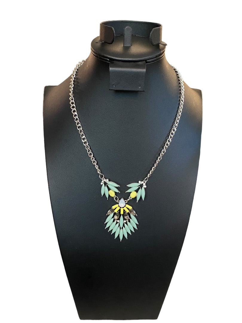 Silvertone Green Yellow 18-19" Statement Necklace Beaded Green Yellow