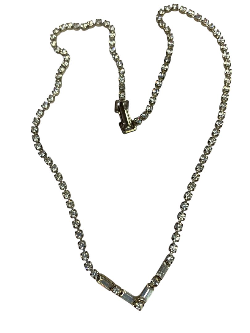 Vintage Rhinestone V Shape Necklace 15 Inch Silvertone Foldover Clasp