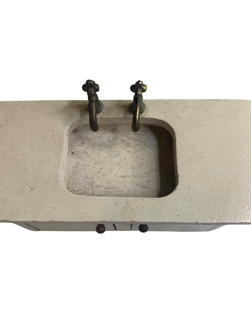 Vintage Wooden Miniature Dollhouse 1:12 Kitchen Farmhouse Set