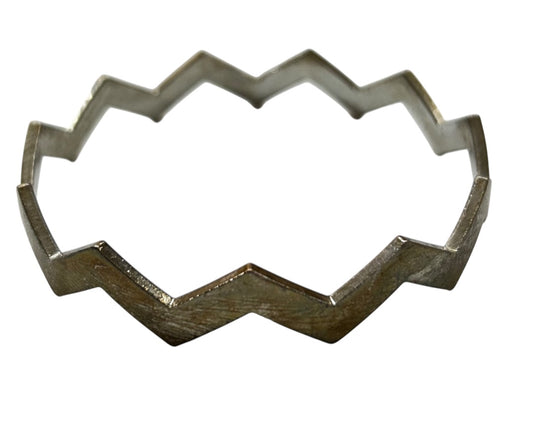 Silvertone Bangle Bracelet Ric Rac Design 2.75" Inside Diameter