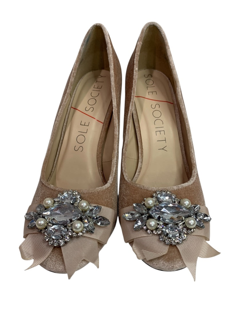 Size 5.5 Sole Society Womens Beige Velvet Embellished 3" Block Heels