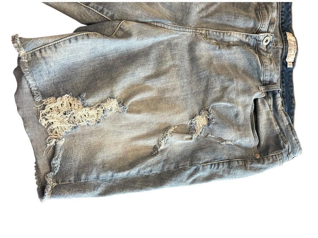 Size 24W Universal Thread Distressed Denim Shorts Plus Size Cuffed Womens Jean