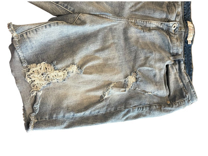 Size 24W Universal Thread Distressed Denim Shorts Plus Size Cuffed Womens Jean