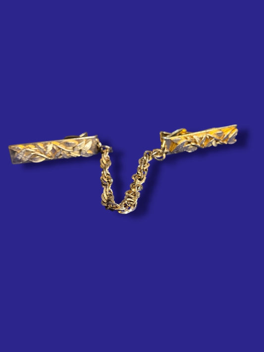 Vintage Goldtone Sweater Clip Bar Clips Vine Design Chain