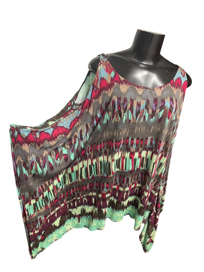 Small Ella Moss Cold Shoulder Flutter Sleeve Patterened Womens Top