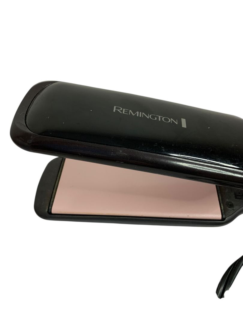 Remington S9520 Ceramic Hair Straightener Pearl Infused 2" Plates