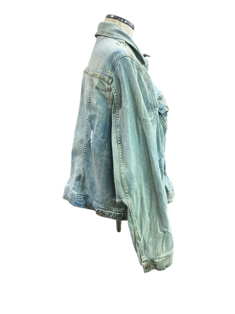 Size 4X Torrid Womens Distressed Jean Jacket Light Wash Denim