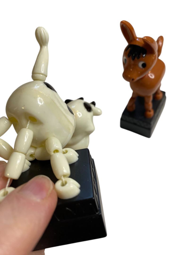 Thumb Puppet Push Toy Collapsing Set of 2 Plastic Horse Cow 4.5"