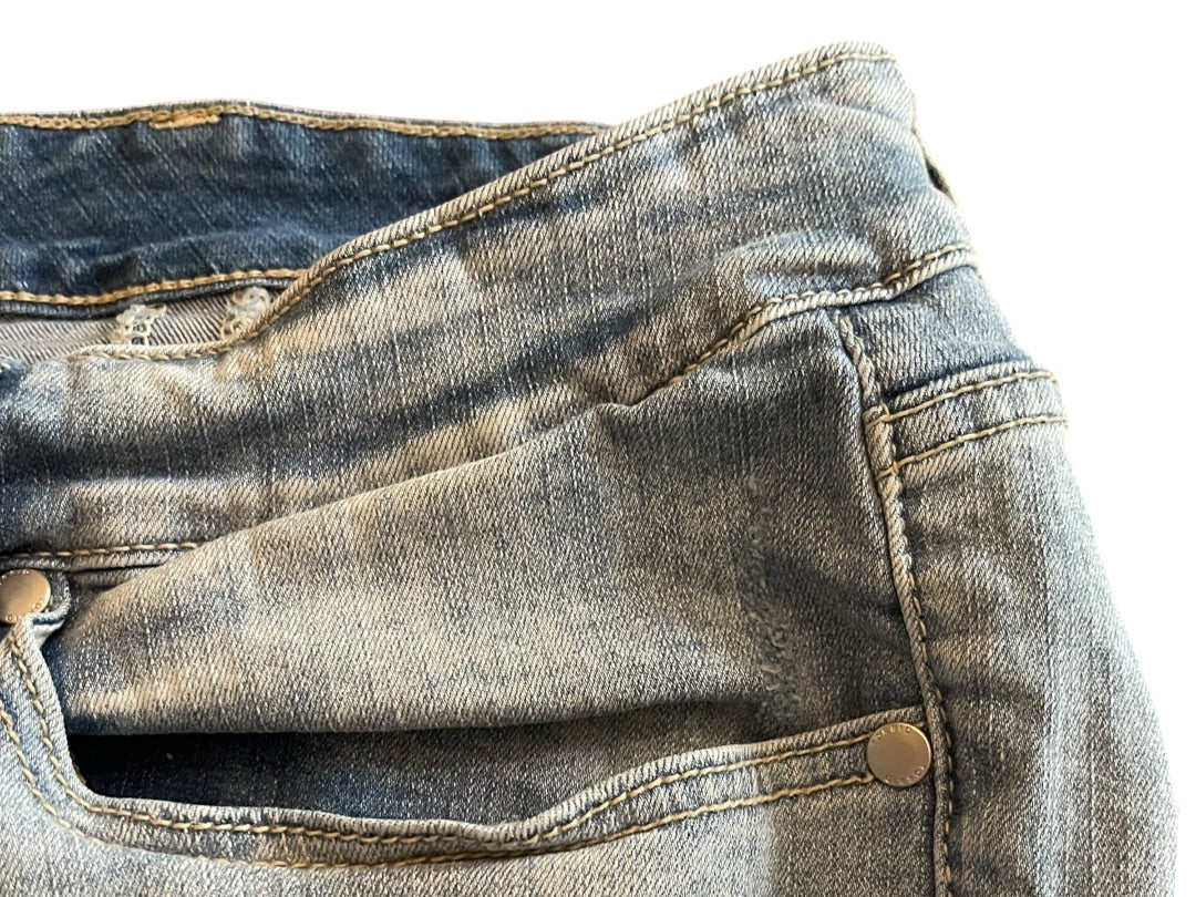 Size 24W Universal Thread Distressed Denim Shorts Plus Size Cuffed Womens Jean