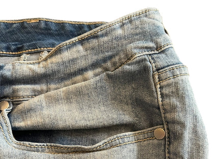Size 24W Universal Thread Distressed Denim Shorts Plus Size Cuffed Womens Jean