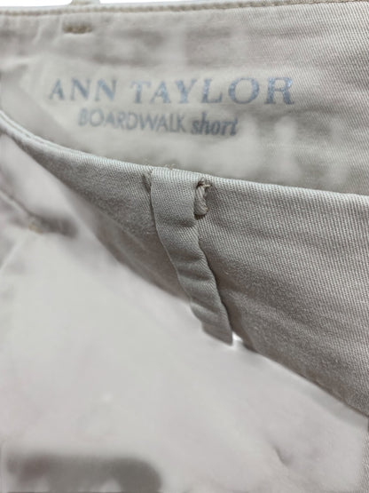 Size 8 Ann Taylor Womens Boardwalk Shorts Tan Chino Style