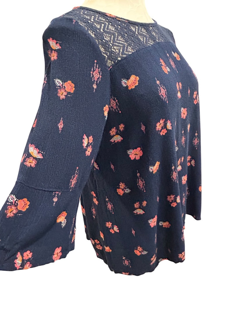 Size 18.5 Mudd Girls Boho Navy Blue Pink Print Blouse Shirt Lace