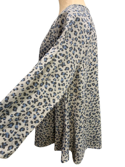 Size 1X Kim & Cami Leopard Print 3/4 Sleeve Top Shirt Gray