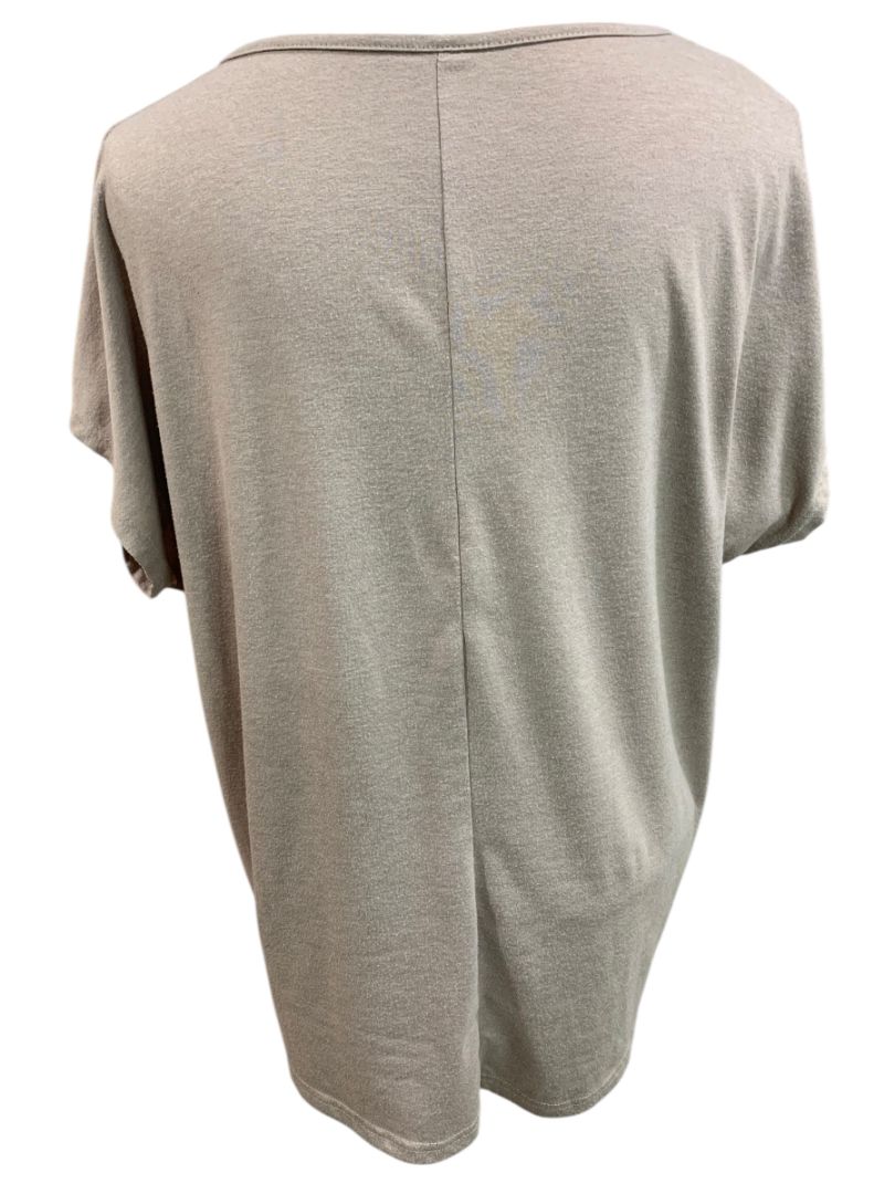 Size 1XL Womens Taupe V-Neck Short Sleeve Tshirt Loose Fit