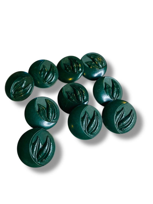 Lot of 10 Midcentury Buttons Assorted Dark Green Plastic Fern Leaf  1"