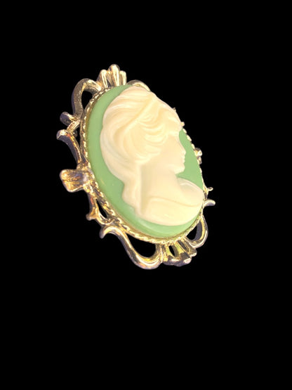 Vintage Signed Gerrys Brooch Pin Cameo White on Green Goldtone 2.25" x 1.5"