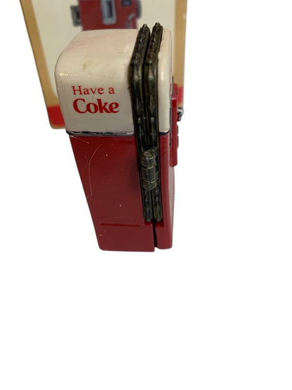 Boyds Coke Machine Miniature Trinket Box with Fizz Bear 2005