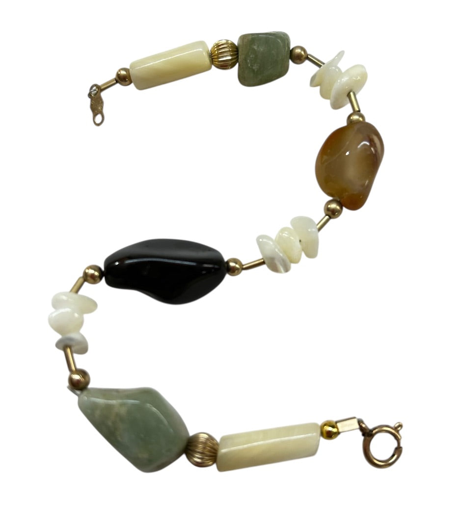 Stone Beaded Bracelet Agate Mother of Pearl 7.5 Inch Spring Clasp