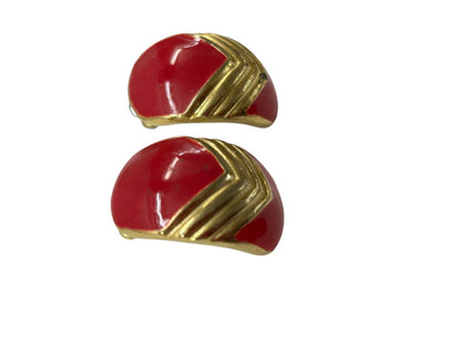 1980s Post Pierced Retro Earrings Curved Dark Pink Goldtone .75"