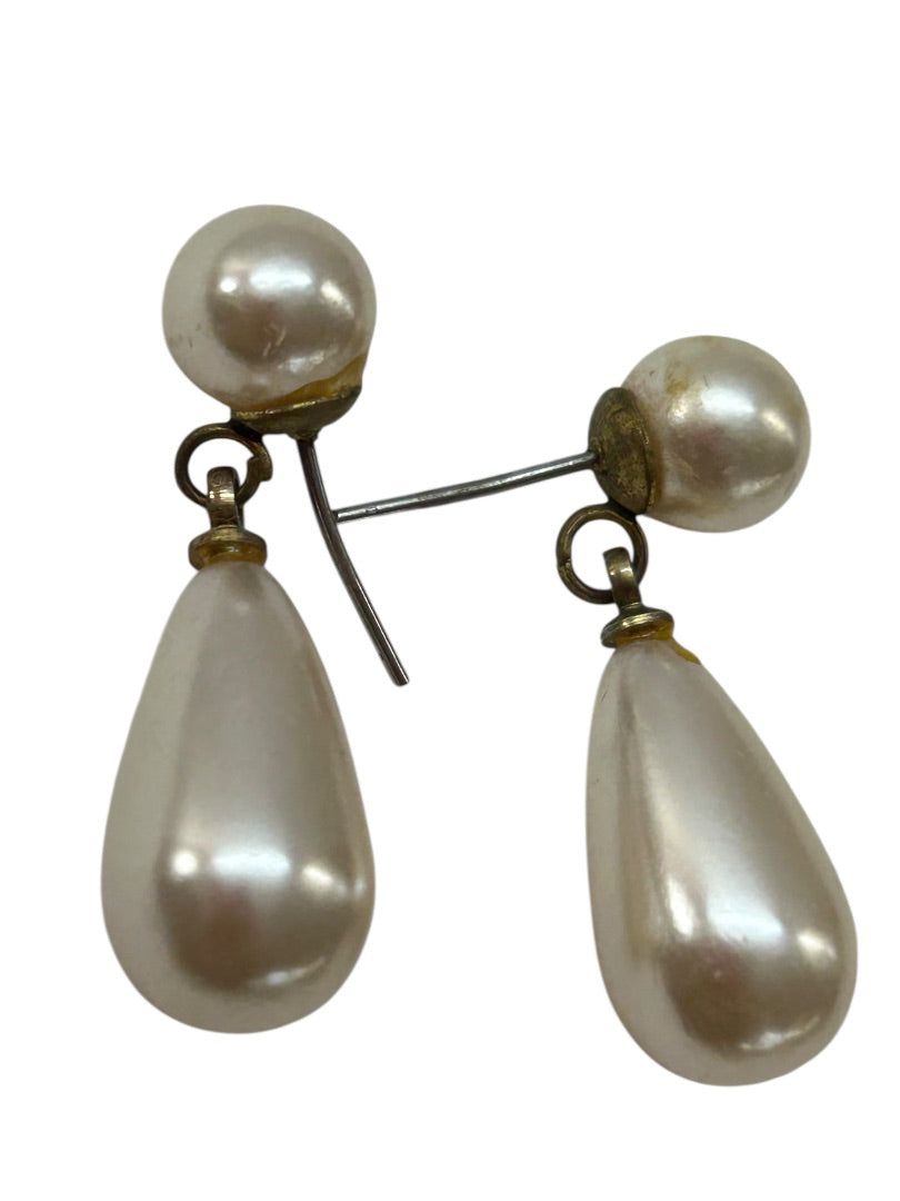 Faux Pearl Post Pierced Earrings Oval Drop 1.2 Inch