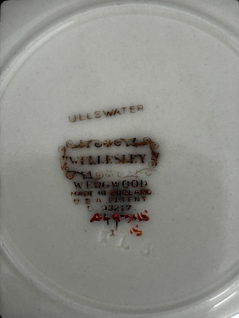 1940s Wellesley Wedgwood Ullswater China 7.5" Salad Plate