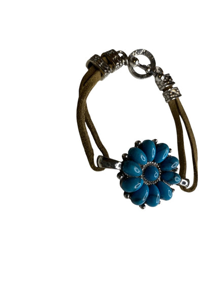 Faux Turquoise Southwestern Style Floral Toggle Clasp Bracelet