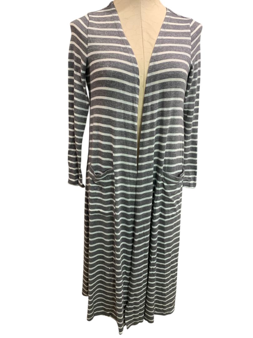 Size XS LulaRoe Sarah Cardigan Duster Long Gray White Pockets