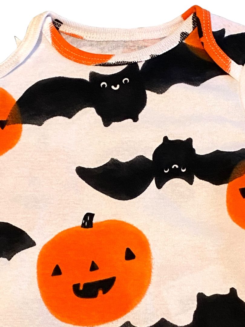 Newborn Halloween Long Sleeve One Piece Pumpkins Bats NWOT