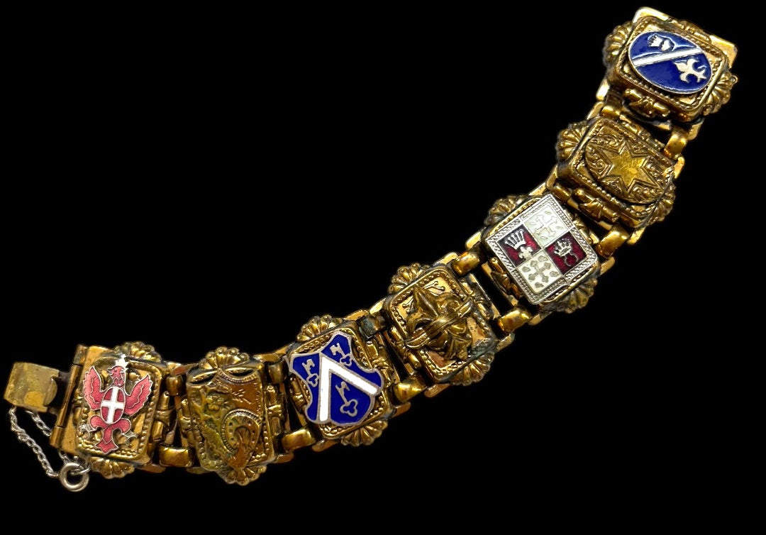 Vintage Goldtone 7 Panel Bracelet Crests France 7 Inch Chunky