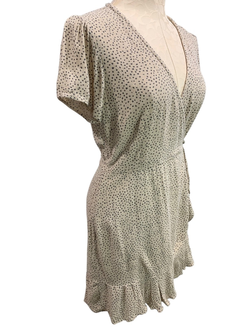 Medium Abercrombie & Fitch Wrap Dress Tan Gray Polka Dot Lined