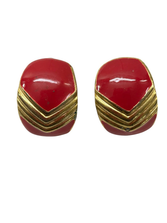 1980s Post Pierced Retro Earrings Curved Dark Pink Goldtone .75"