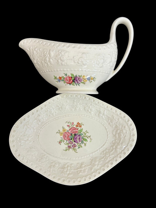 1940s Wellesley Wedgwood Ullswater China Gravy Boat and Underplate