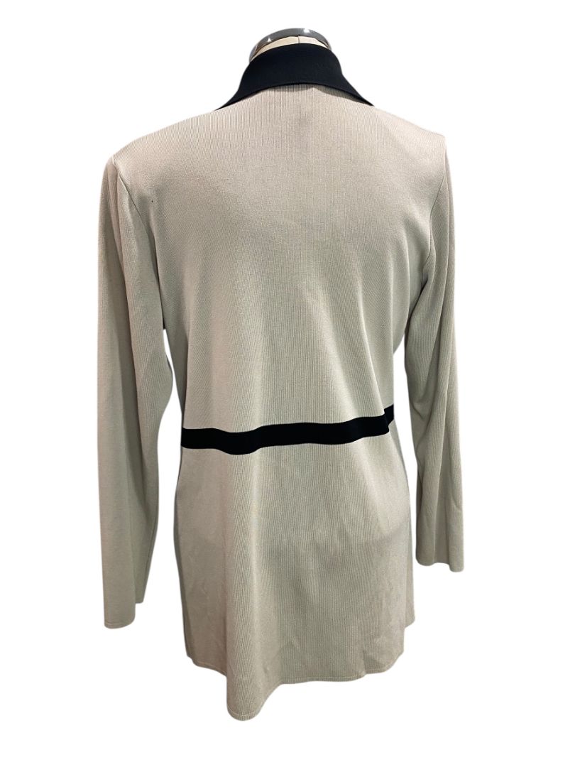 Medium exclusively Misook Tan Black Jacket Lapels Lagenlook