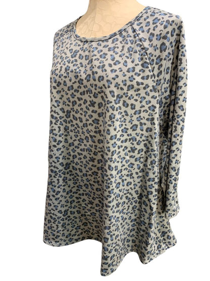 Size 1X Kim & Cami Leopard Print 3/4 Sleeve Top Shirt Gray